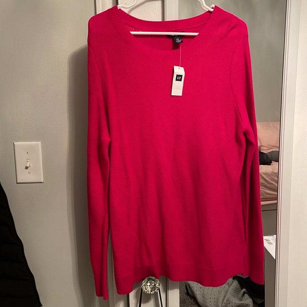Gap long sleeve pink sweater never worn new  size XL
